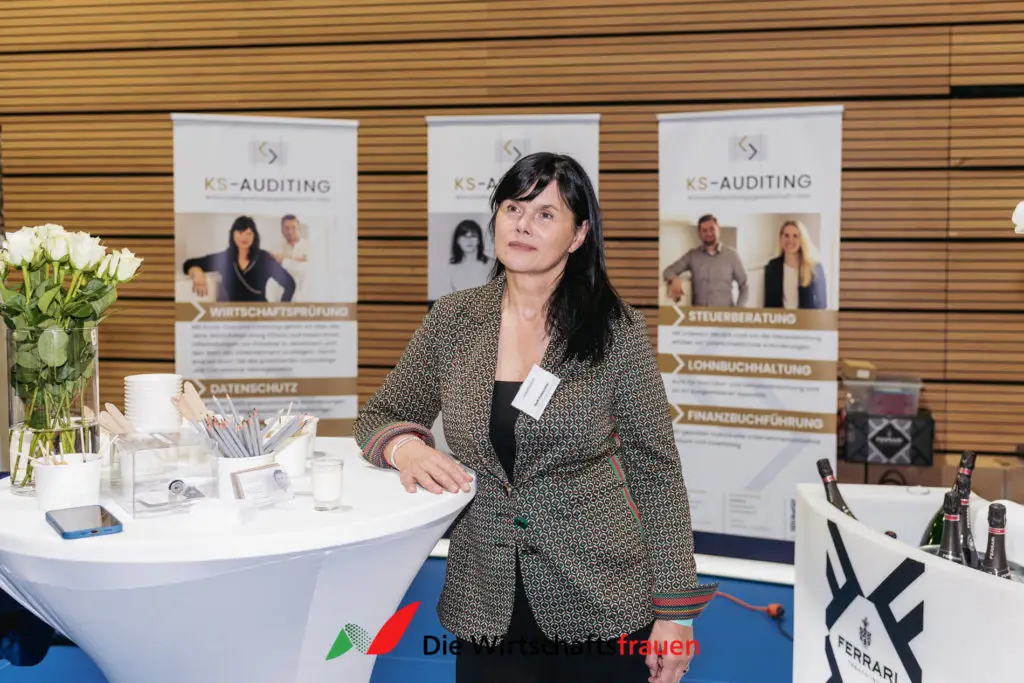 09302021_die-wirtschaftsfrauen_messe_dresdner_weitsicht_008_web.jpg