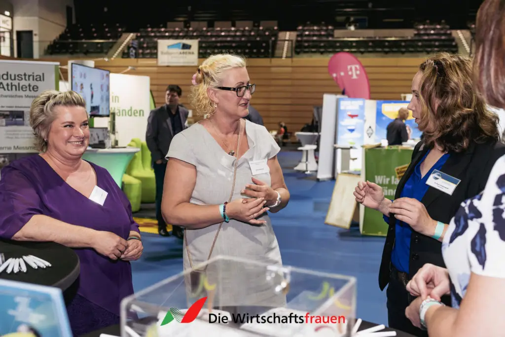 09302021_die-wirtschaftsfrauen_messe_dresdner_weitsicht_078_web.jpg
