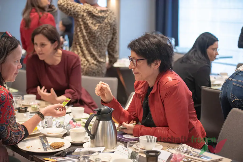 2019-04-12_wirtschaftsfrauen_fruehstueck_April_07.jpg