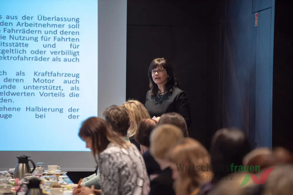 2019-04-12_wirtschaftsfrauen_fruehstueck_April_11.jpg