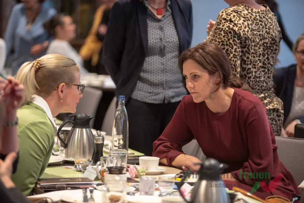 2019-04-12_wirtschaftsfrauen_fruehstueck_April_17.jpg