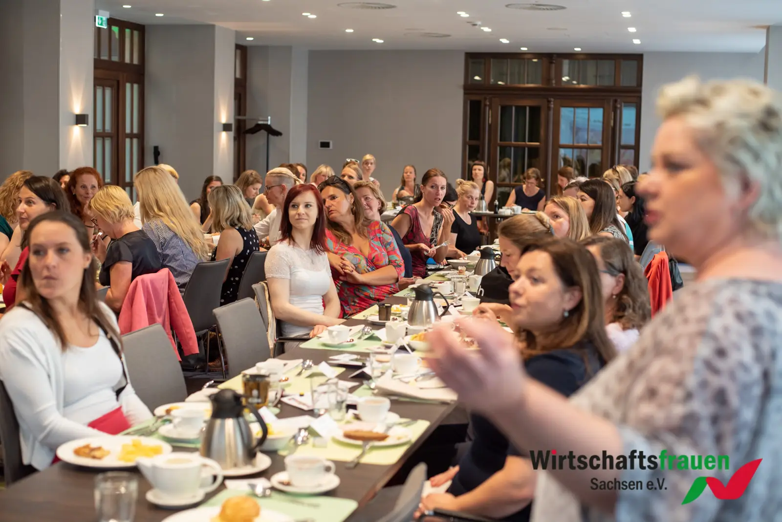 14.06.2019 | 3. Wirtschaftsfrauen Frühstück im Gewandhaus 5 20190614_wirtschaftsfrauen_fruehstueck_gewandhaus_dresden_005.jpg