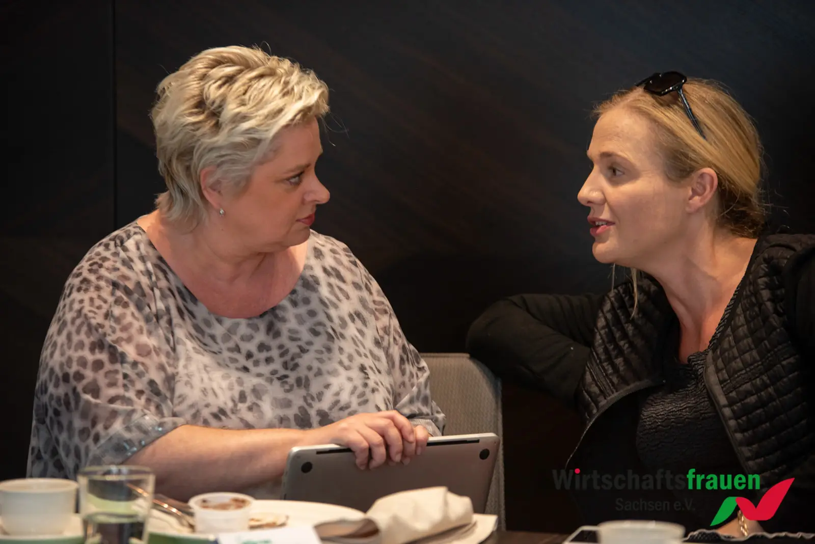 14.06.2019 | 3. Wirtschaftsfrauen Frühstück im Gewandhaus 71 20190614_wirtschaftsfrauen_fruehstueck_gewandhaus_dresden_145.jpg