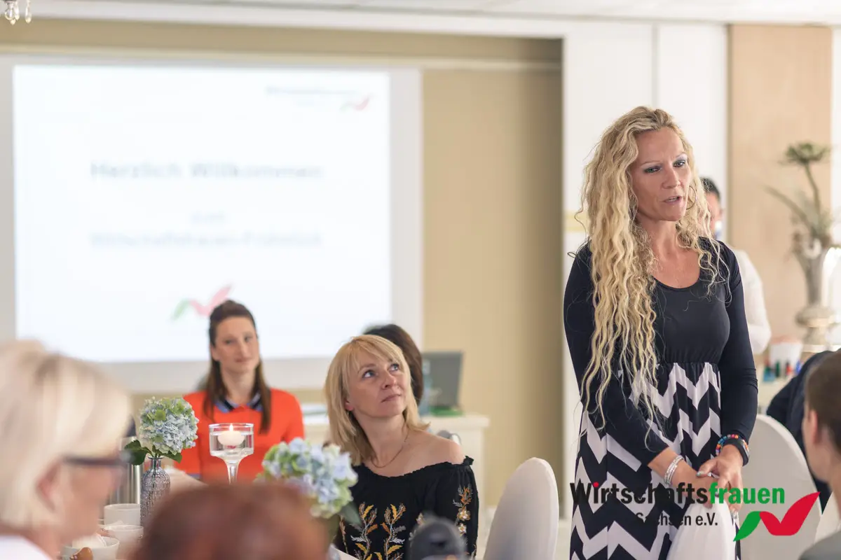 20190703_Wirtschaftsfrauen_Sachsen_Fruehstüueck_Chemnitz_041_web.jpg