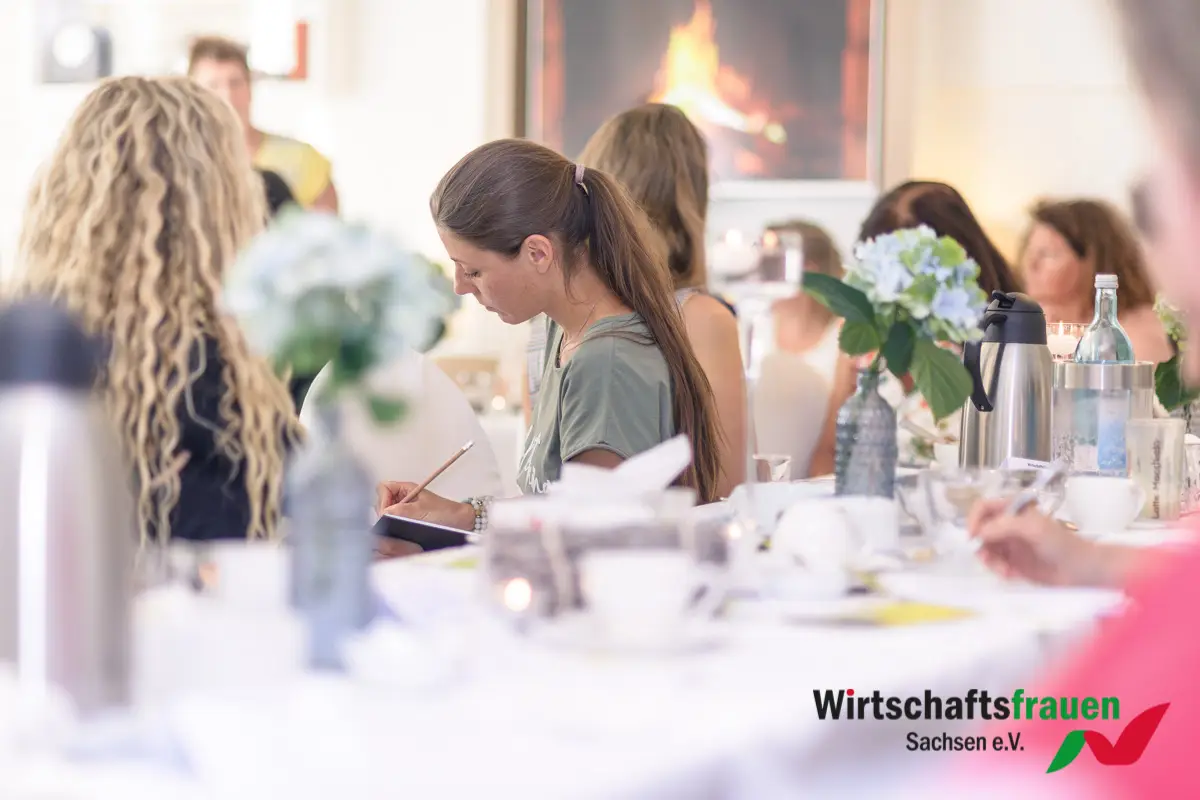 20190703_Wirtschaftsfrauen_Sachsen_Fruehstüueck_Chemnitz_116_web.jpg