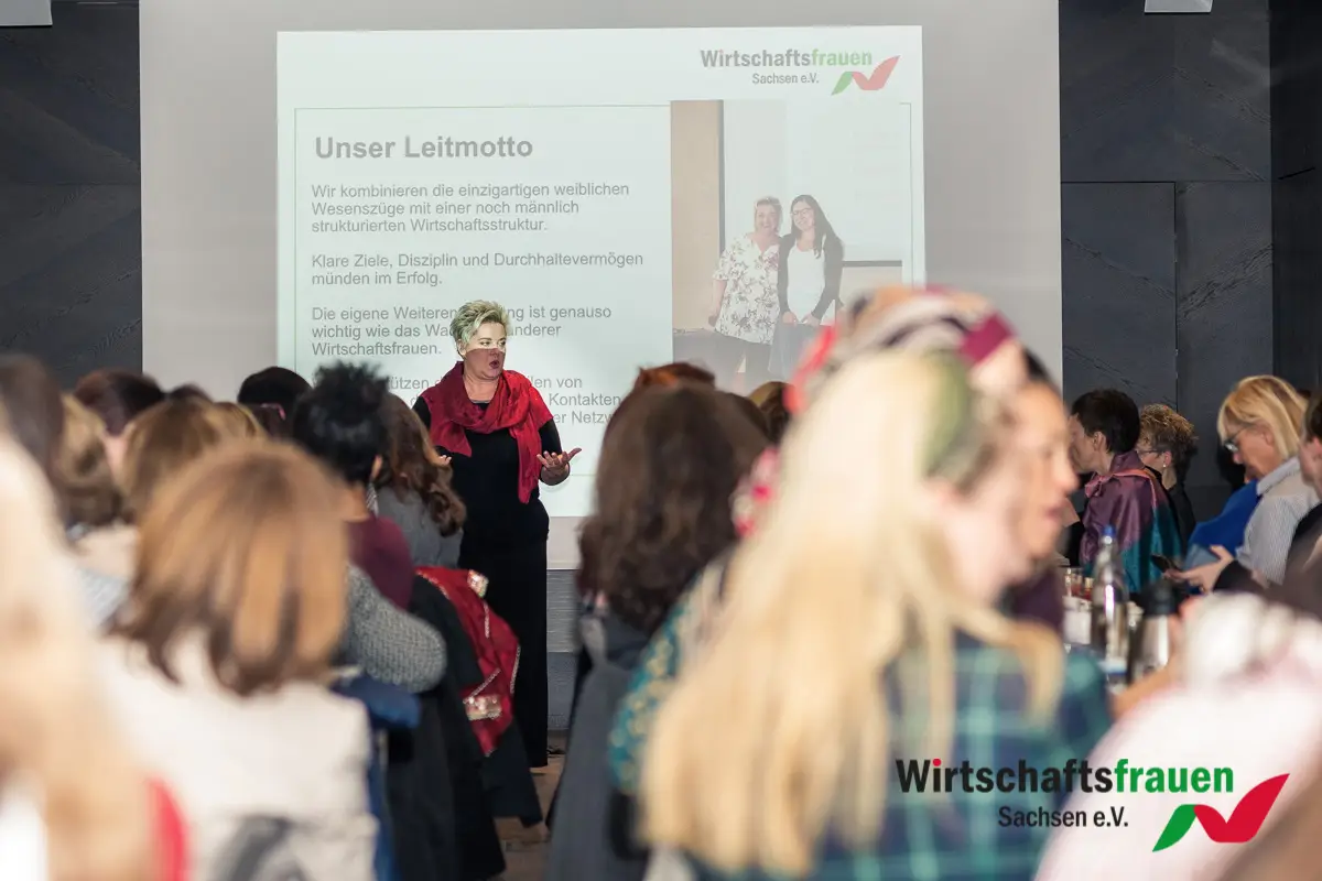 20191008_wirtschaftsfrauen_fruehstueck_dresden_006_web.jpg