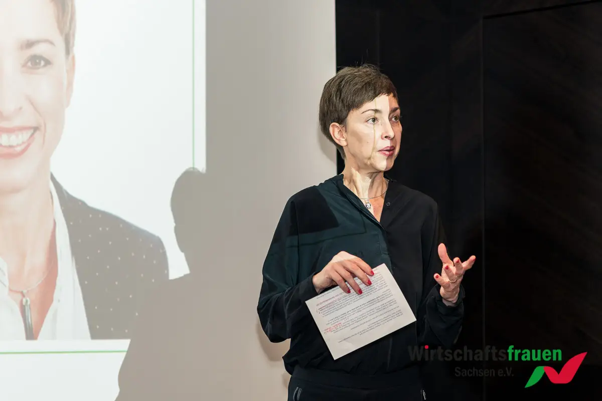 20191008_wirtschaftsfrauen_fruehstueck_dresden_096_web.jpg