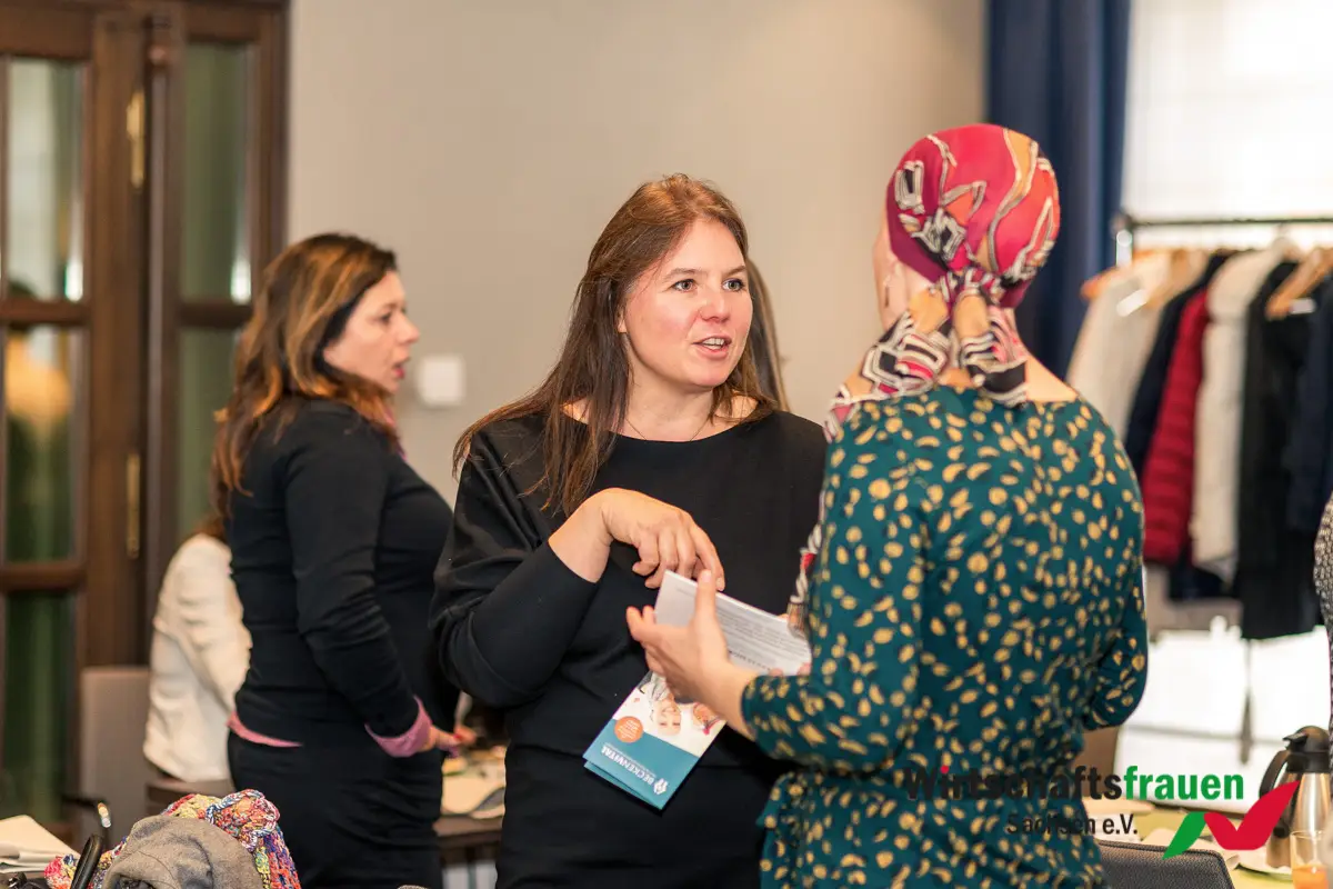 20191008_wirtschaftsfrauen_fruehstueck_dresden_257_web.jpg