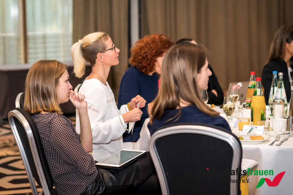 05.12.2019 | Zweites Wirtschaftsfrauen-Frühstück in Leipzig 14 20191205_wirtschaftsfrauen_fruehstueck_leipzig_073_web.jpg
