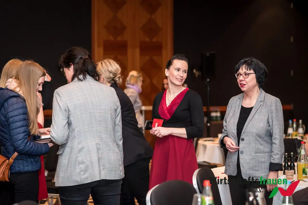 10.03.2020 | 3. Wirtschaftsfrauen Frühstück im pentahotel Leipzig 2 20200310_wirtschaftsfrauen-fruehstueck-leipzig_400_web.jpg