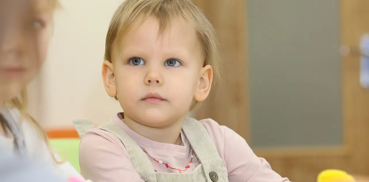 Sprachliche Bildung in Kindertagesstaetten 01