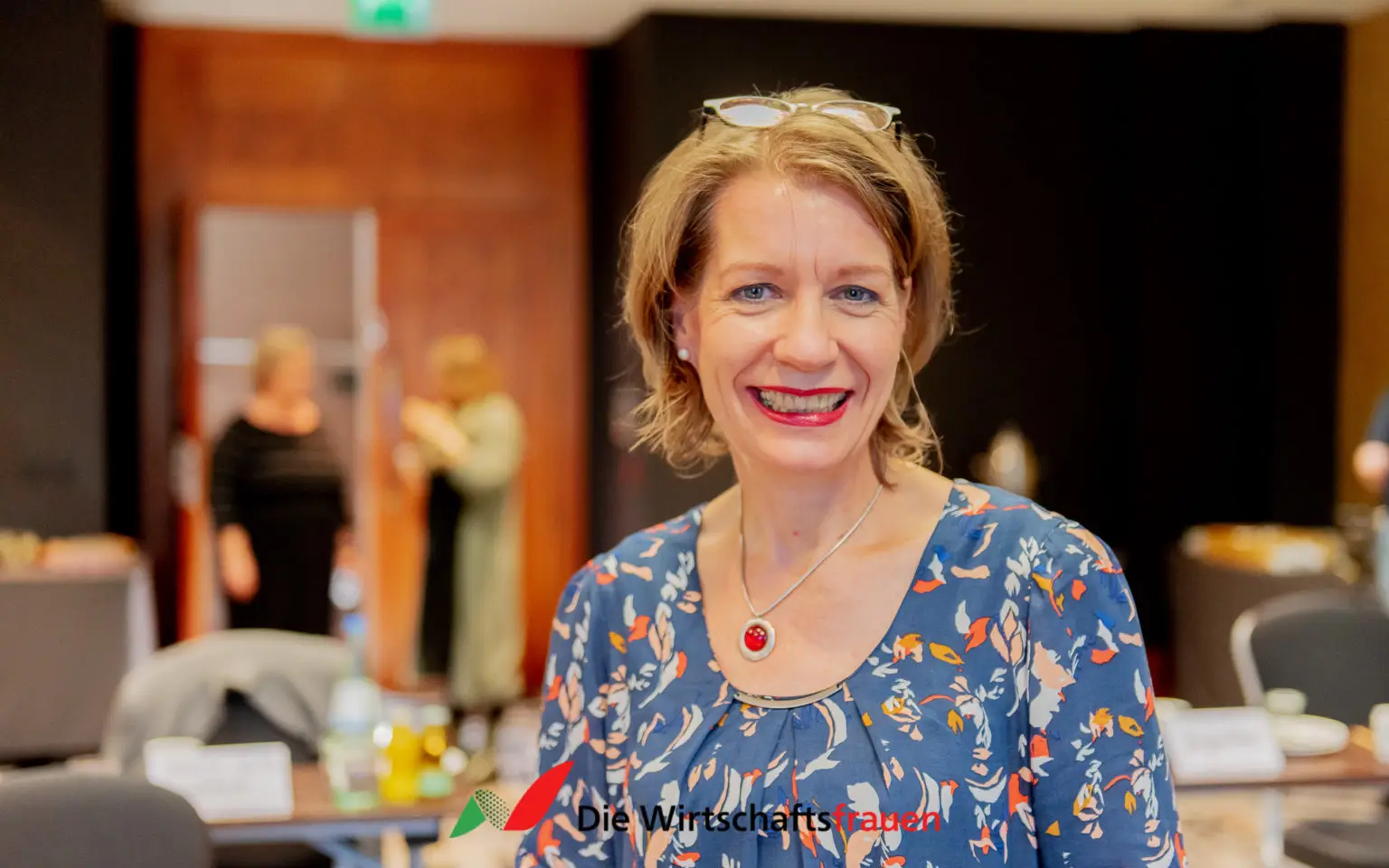 Wirtschaftsfrauen-Leipzig-Nancy-Glor-139_sw_web.jpg