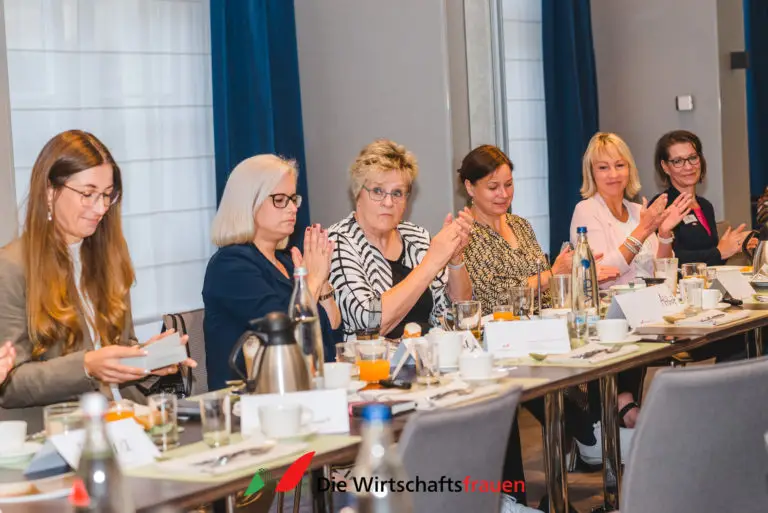 Rückblick auf unser Wirtschaftsfrauen-Frühstück in Dresden am 16.09.2022 19 20220916 wirtschaftsfrauen fruehstueck dd 034 web