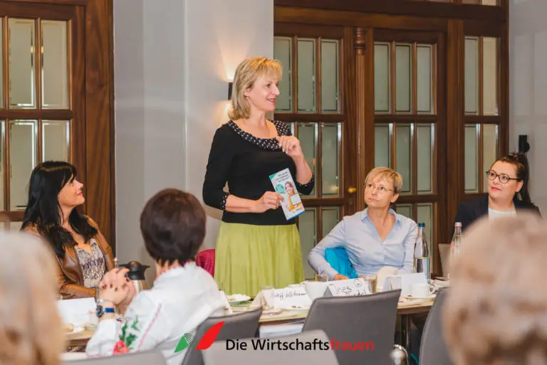 Rückblick auf unser Wirtschaftsfrauen-Frühstück in Dresden am 16.09.2022 7 20220916 wirtschaftsfrauen fruehstueck dd 110 web