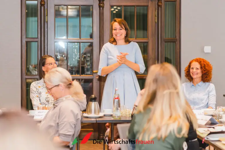 Rückblick auf unser Wirtschaftsfrauen-Frühstück in Dresden am 16.09.2022 43 20220916 wirtschaftsfrauen fruehstueck dd 223 web