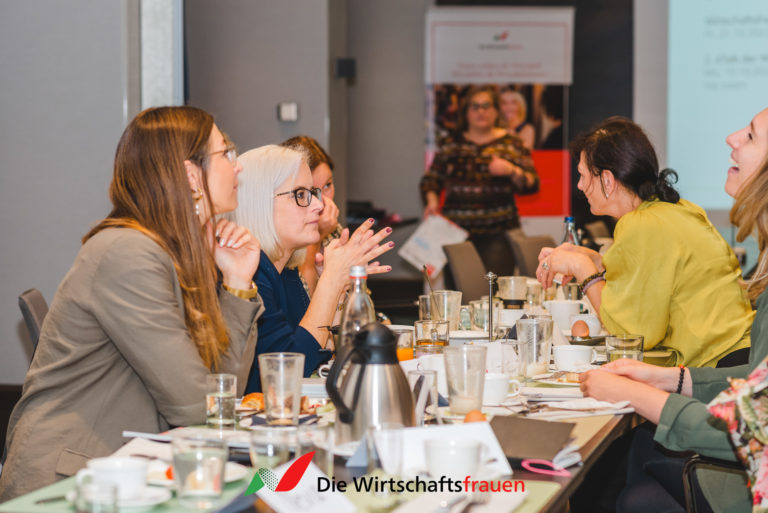 20220916 wirtschaftsfrauen fruehstueck dd 259 web