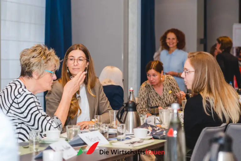 Rückblick auf unser Wirtschaftsfrauen-Frühstück in Dresden am 16.09.2022 31 20220916 wirtschaftsfrauen fruehstueck dd 308 web