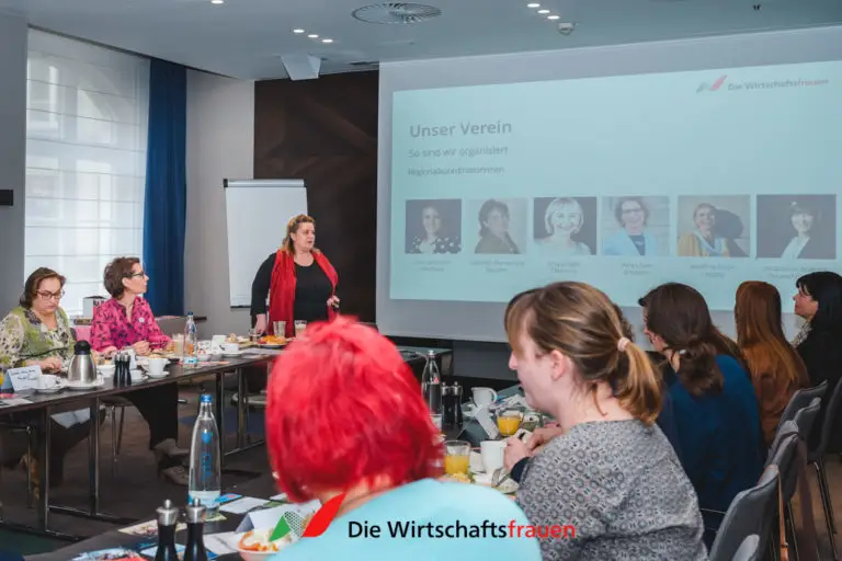 20230420 wirtschaftsfrauen dresden fruehstueck 008 web
