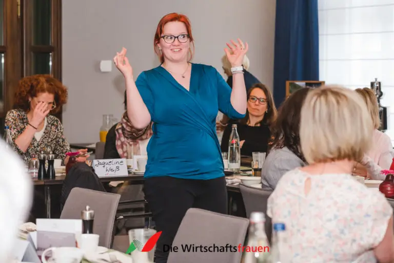 20230420 wirtschaftsfrauen dresden fruehstueck 238 web