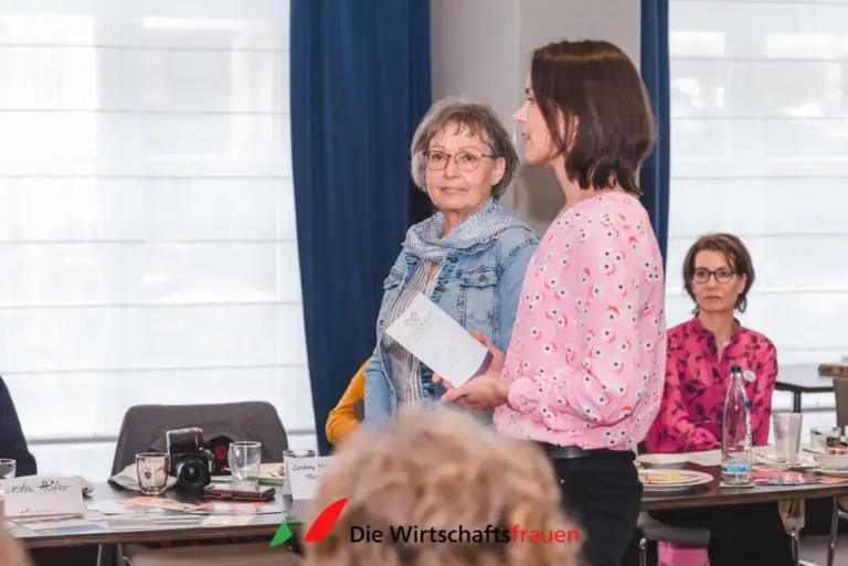 20230420 wirtschaftsfrauen dresden fruehstueck 249 web