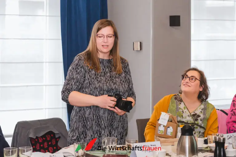 20230420 wirtschaftsfrauen dresden fruehstueck 262 web