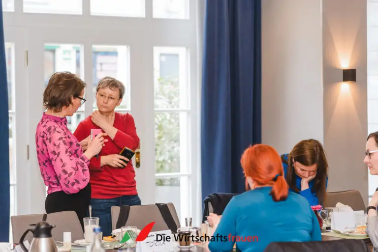 20230420 wirtschaftsfrauen dresden fruehstueck 314 web