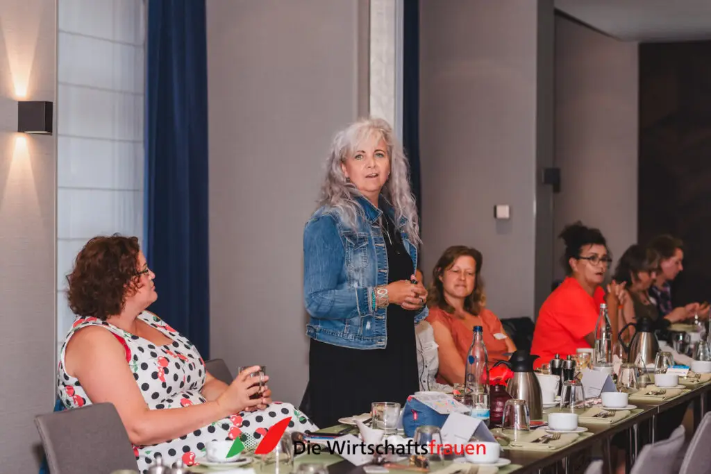 20230914 wirtschaftsfrauen fruehstueck Dresden 025 17 web