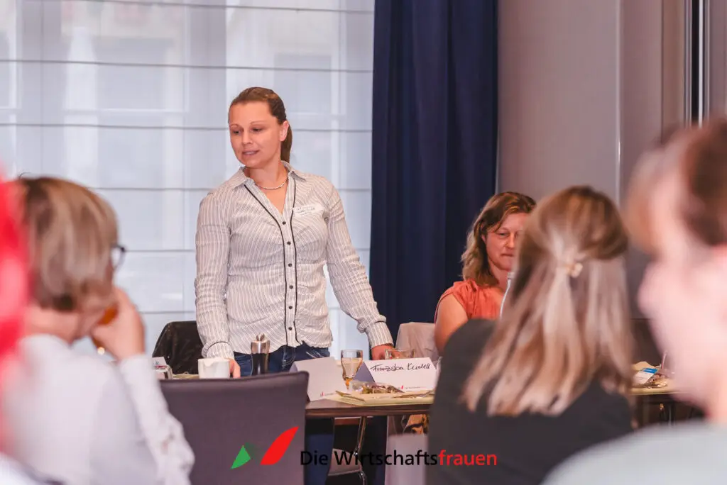 20230914 wirtschaftsfrauen fruehstueck Dresden 029 19 web
