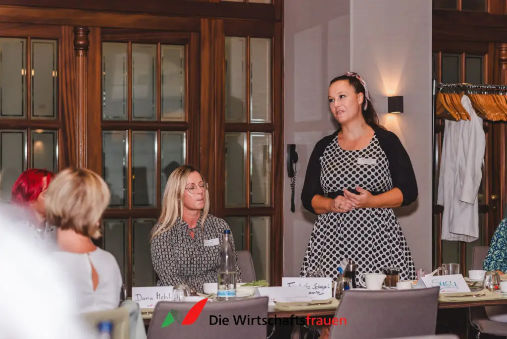 20230914 wirtschaftsfrauen fruehstueck Dresden 099 43 web