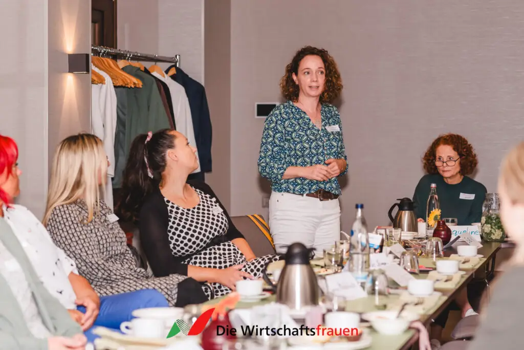 20230914 wirtschaftsfrauen fruehstueck Dresden 102 44 web