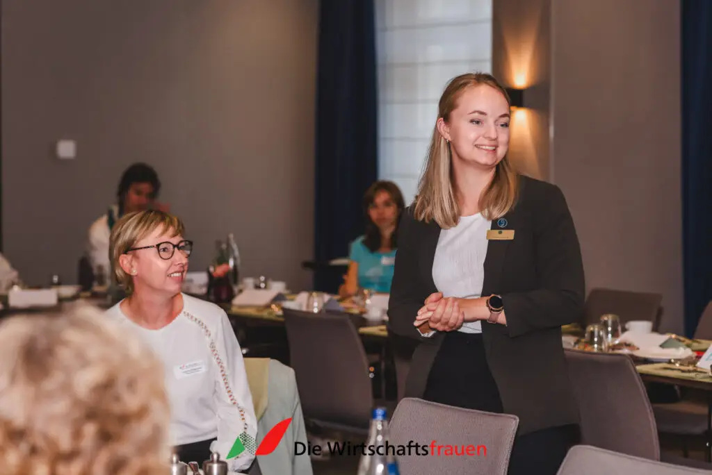20230914 wirtschaftsfrauen fruehstueck Dresden 109 47 web