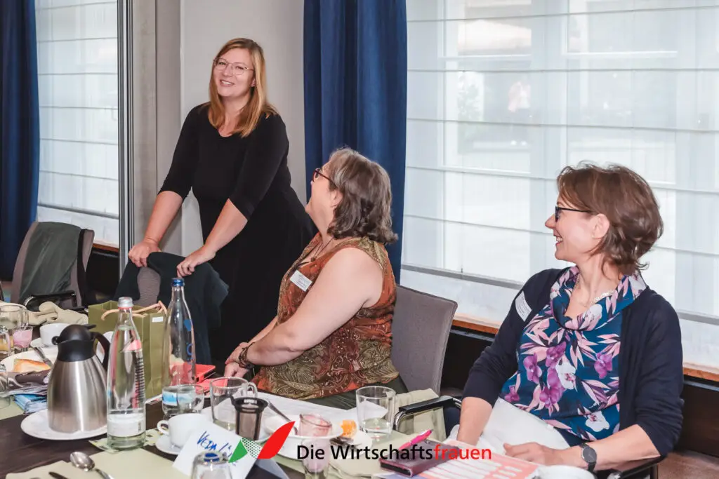 20230914 wirtschaftsfrauen fruehstueck Dresden 137 54 web