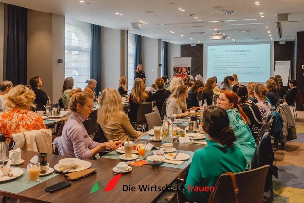 Rückblick auf unser Wirtschaftsfrauen-Frühstück in Dresden am 23.04.2024 85 20240423 wirtschaftsfrauen fruehstueck dresden web 041