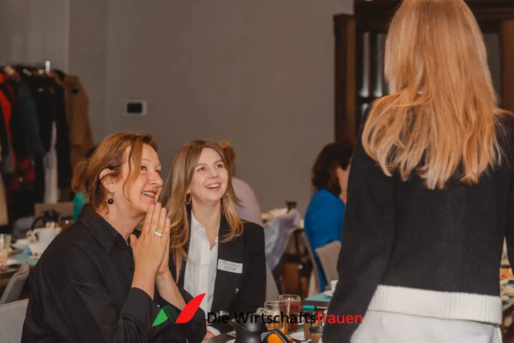 Rückblick auf unser Wirtschaftsfrauen-Frühstück in Dresden am 23.04.2024 5 20240423 wirtschaftsfrauen fruehstueck dresden web 050