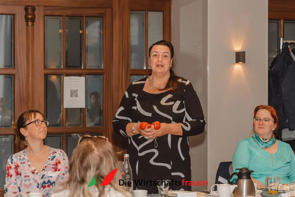 Rückblick auf unser Wirtschaftsfrauen-Frühstück in Dresden am 23.04.2024 52 20240423 wirtschaftsfrauen fruehstueck dresden web 113
