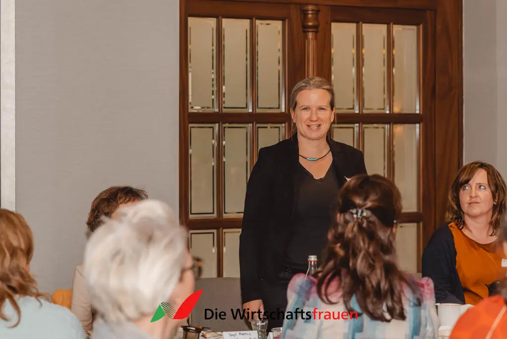 Rückblick auf unser Wirtschaftsfrauen-Frühstück in Dresden am 23.04.2024 44 20240423 wirtschaftsfrauen fruehstueck dresden web 127