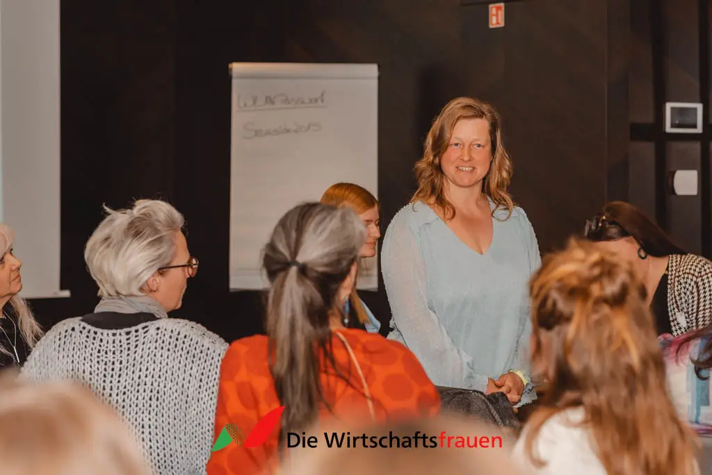 Rückblick auf unser Wirtschaftsfrauen-Frühstück in Dresden am 23.04.2024 2 20240423 wirtschaftsfrauen fruehstueck dresden web 144