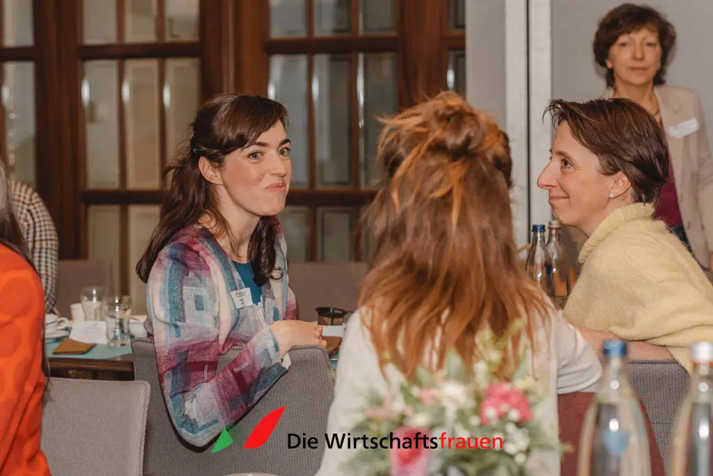 Rückblick auf unser Wirtschaftsfrauen-Frühstück in Dresden am 23.04.2024 38 20240423 wirtschaftsfrauen fruehstueck dresden web 192