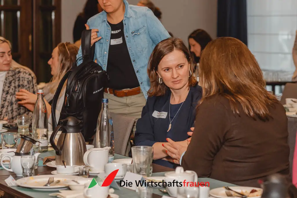 Rückblick auf unser Wirtschaftsfrauen-Frühstück in Dresden am 23.04.2024 104 20240423 wirtschaftsfrauen fruehstueck dresden web 196