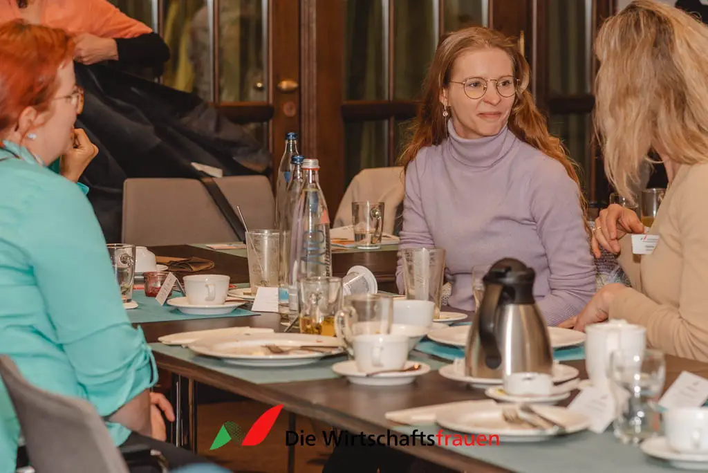 Rückblick auf unser Wirtschaftsfrauen-Frühstück in Dresden am 23.04.2024 60 20240423 wirtschaftsfrauen fruehstueck dresden web 205