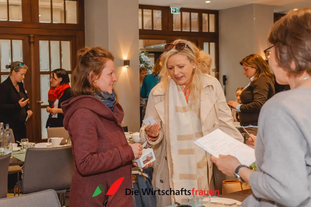 Rückblick auf unser Wirtschaftsfrauen-Frühstück in Dresden am 23.04.2024 64 20240423 wirtschaftsfrauen fruehstueck dresden web 233