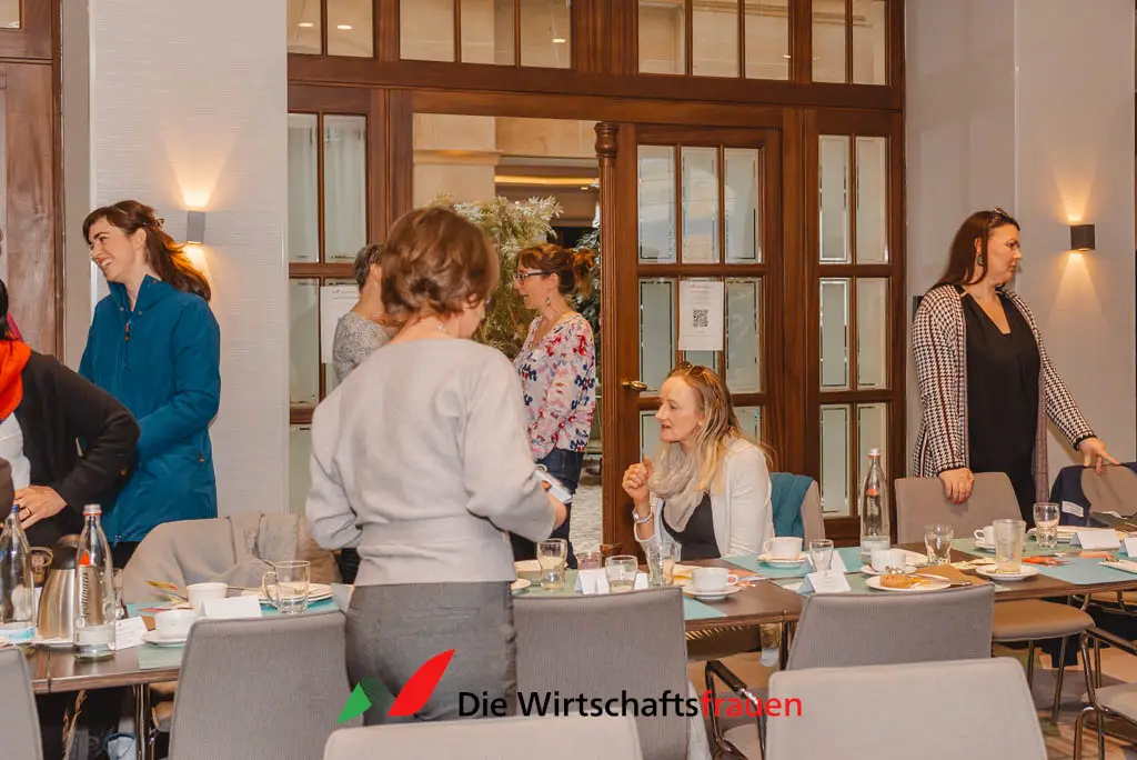 Rückblick auf unser Wirtschaftsfrauen-Frühstück in Dresden am 23.04.2024 16 20240423 wirtschaftsfrauen fruehstueck dresden web 234