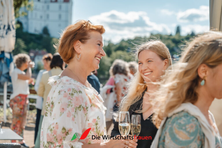 20260609 10 Jahre Feier die wirtschaftsfrauen 0130 31 web